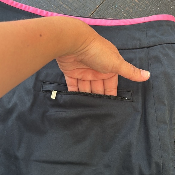 Ralph Lauren Golf navy blue skort with a pink stripe at the waistband size 6 - Picture 9 of 10